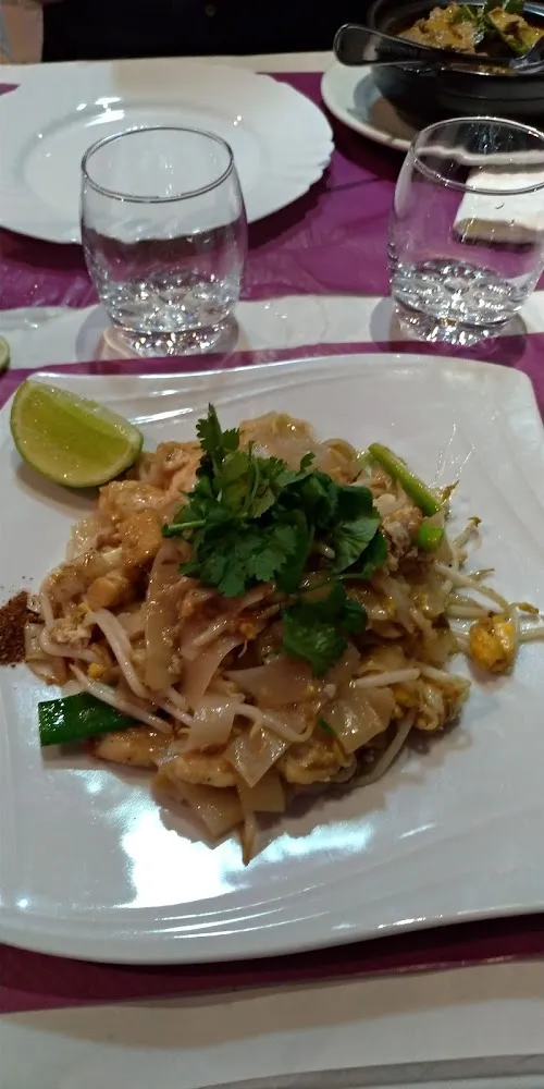 Pâtes Au Poulet Thaï